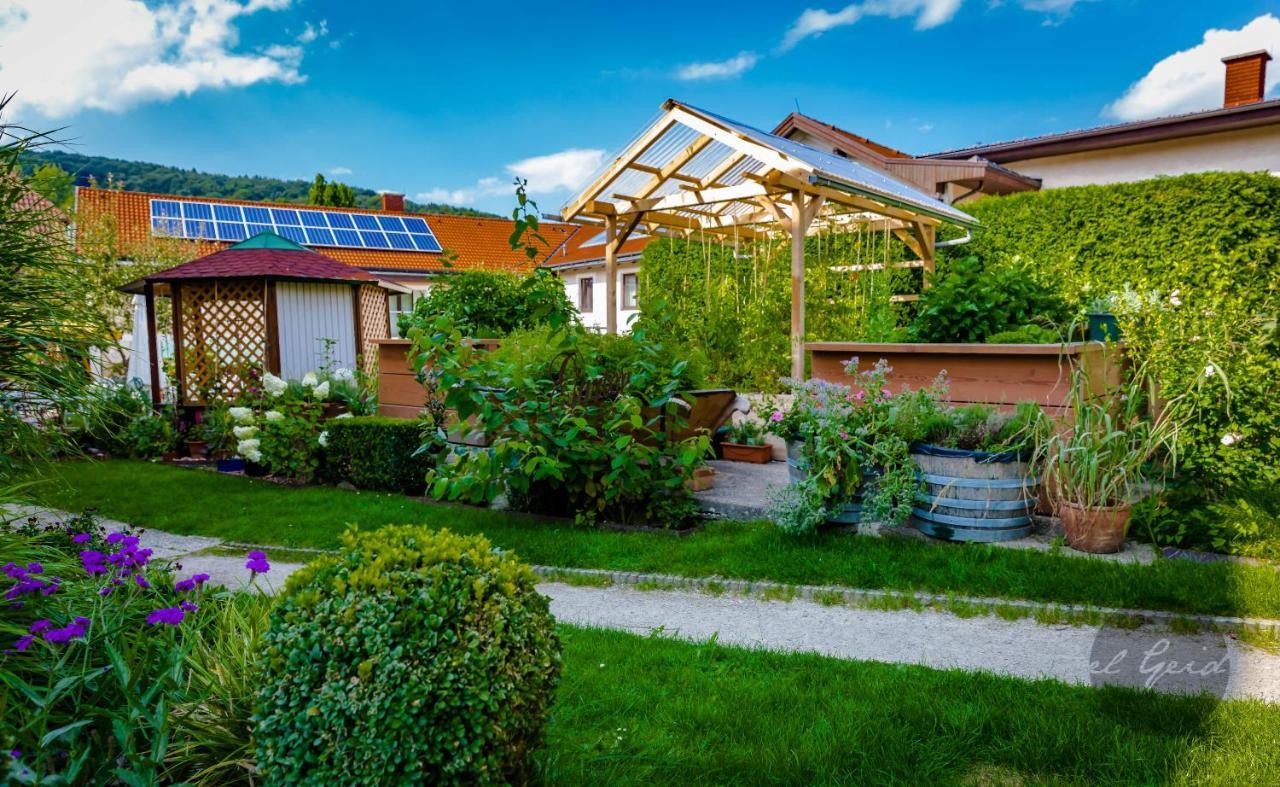 Landgasthof Zur Linde لابن المظهر الخارجي الصورة